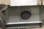不用水清洗油烟机内胆的神奇方法（省时又环保）