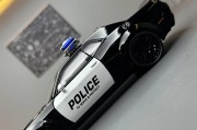 美国警车道奇充电器属于哪款车型？