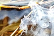 冰箱有冰封条怎么处理？快速除冰的正确方法是什么？