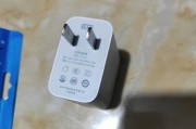 原配手机充电器功率是多少瓦？如何选择合适的充电器？