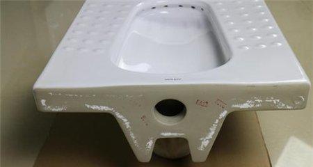 蹲便水箱漏水的原因及解决办法（探究蹲便水箱漏水的成因）
