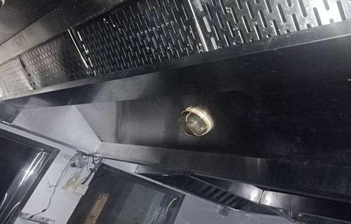成都油烟机清洗方法，让您的厨房回归清新（从清洗到保养）