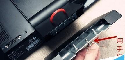 如何正确使用显示器支架避免过度施力（保护显示器）