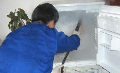 老式冰柜排水管安装方法（一步步教你安装老式冰柜排水管）
