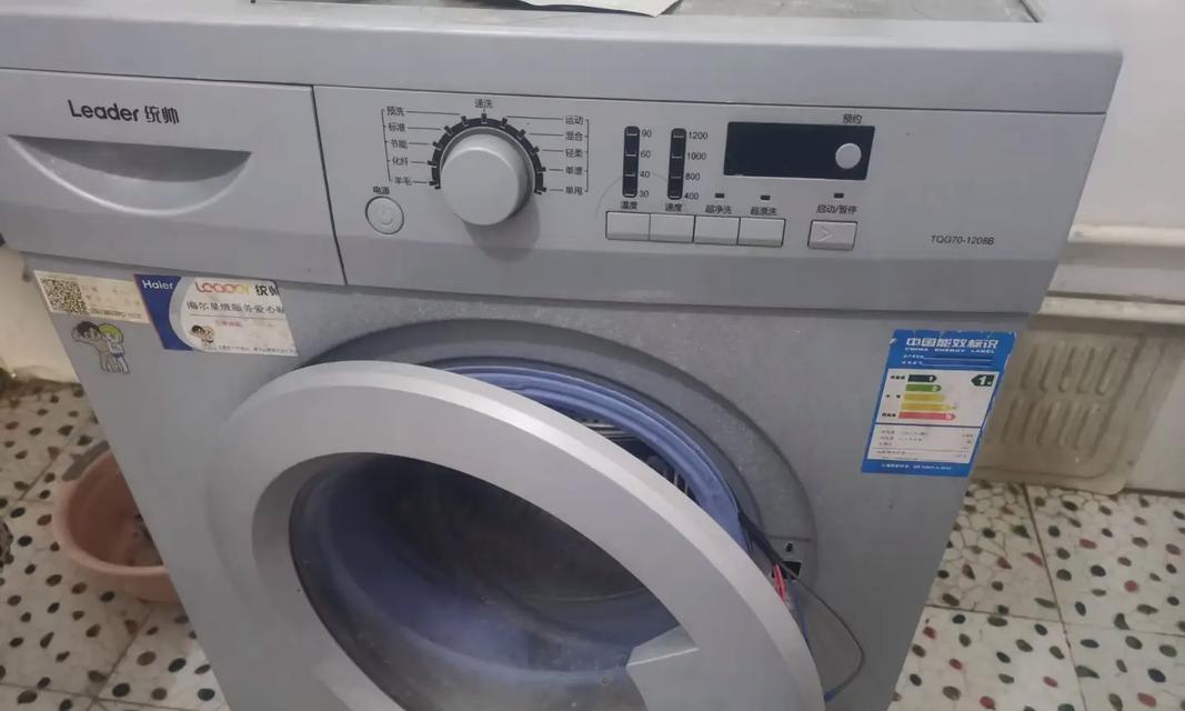 洗衣机滚筒锁了怎么解锁？遇到滚筒锁问题如何解决？
