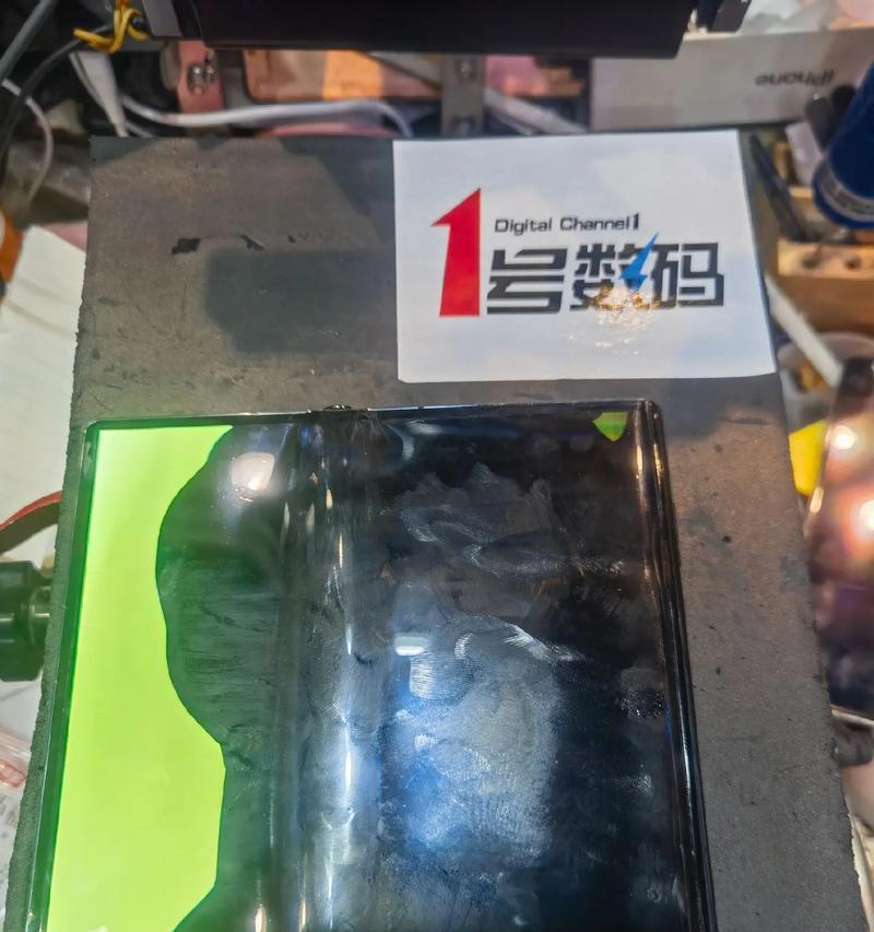 华为显示器屏幕破了怎么办？维修还是更换？