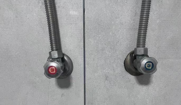 热水器不出水也没有热水怎么办？是故障吗？