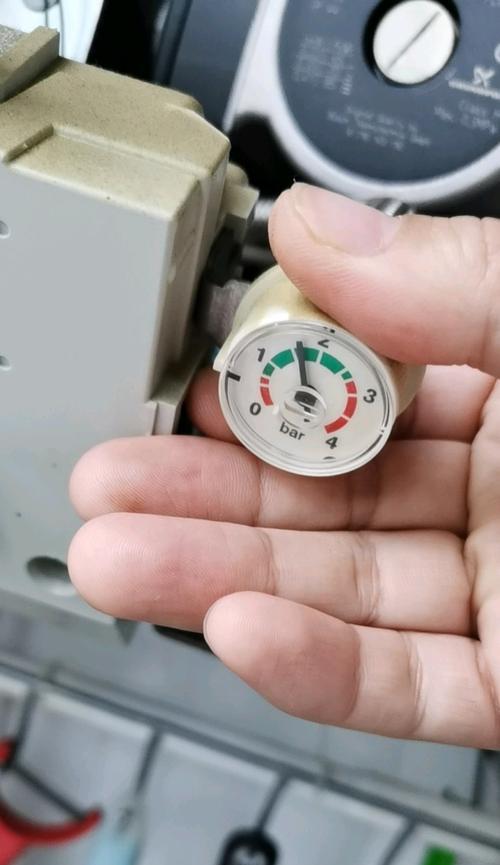 壁挂炉气管压力异常怎么办？解决方法有哪些？