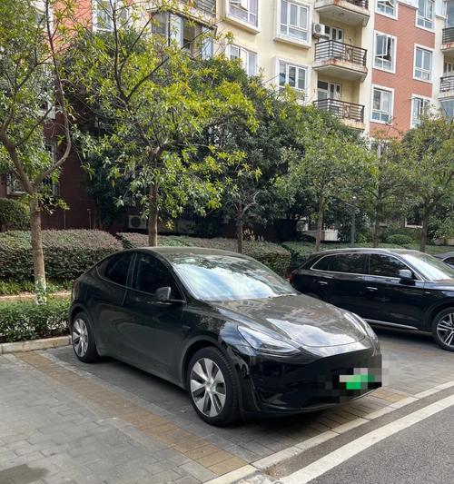 电车违章停车怎么拿手机拍照？拍照取证的正确方法？