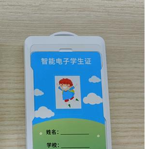 苹果手机存储水卡的方法是什么？
