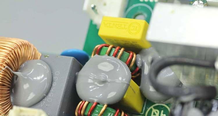 户外移动电源袋子拆解方法是什么？