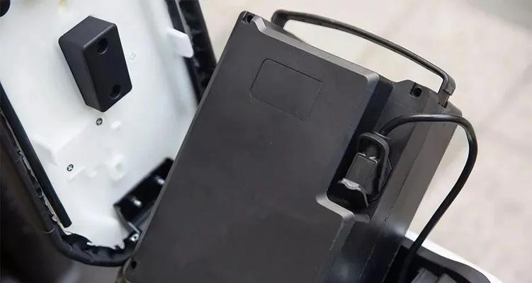 充电器内部异响的原因是什么？