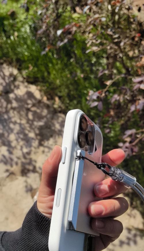 手机壳影响移动电源使用吗？