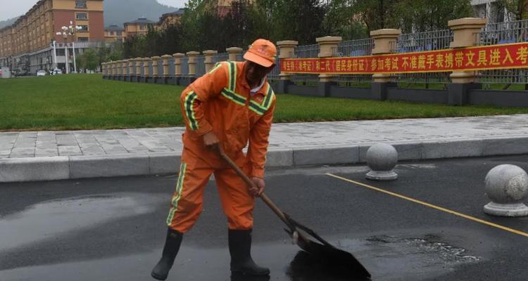 执勤防水手表怎么戴视频？正确的佩戴方法是什么？