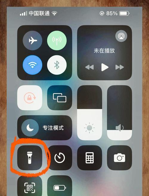 手电筒打不开了(手电筒无法开启可能的原因及解决方法) 手电筒打不开了(手电筒无法开启可能的原因及解决方法)